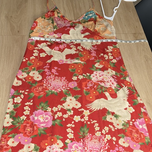 ‼️HOLD‼️🌹Delilah slip dress S🌹 - Picture 3 of 11